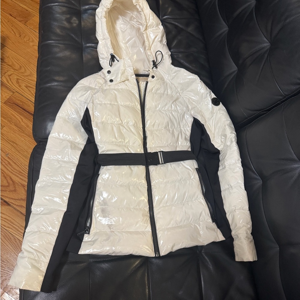 Michael Kors Women’s Hooded Puffer Jacket